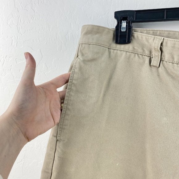 Vineyard Vines Shorts Club Short Men’s Size 35 Chino Cotton Tan 9” Inseam - Picture 2 of 10